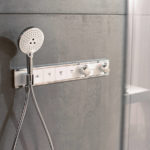 rainselect-shower-thermostat_ambience_closeup_4x3